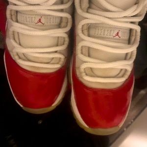 Jordan 11 retro size 8